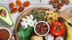 comer-una-banana-despues-del-entrenamiento-repone-potasio-y-evita-calambres-1136365