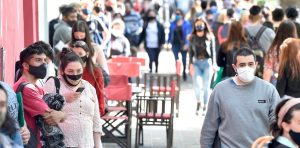 largas-colas-para-conseguir-trabajo___A8AEhyY7a_1256x620__1