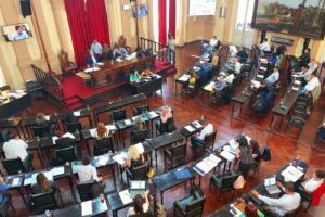 665220-diputados-20becas