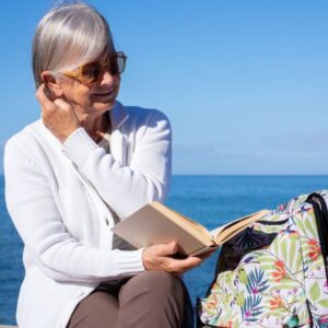 bigstock-smiling-gray-haired-senior-wom-474228445_1_621x621