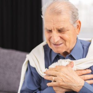 bigstock-senior-man-have-a-heart-attack-343419613_1_621x621