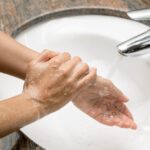 Lavarse las manos puede salvarnos la vida