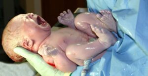 Las-parteras-Patrimonio-mundial-de-la-humanidad-Día-Mundial-de-la-Partera-1170x600