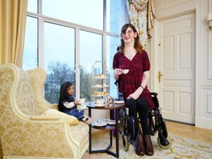 guinness_world_records_reune_a_la_mujer_mas_alta_y_mas_baja_del_mundo_2