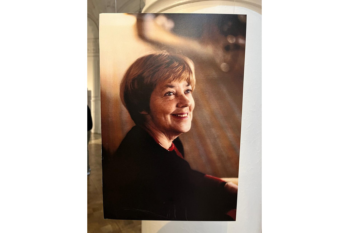 938885-maria-20elena2