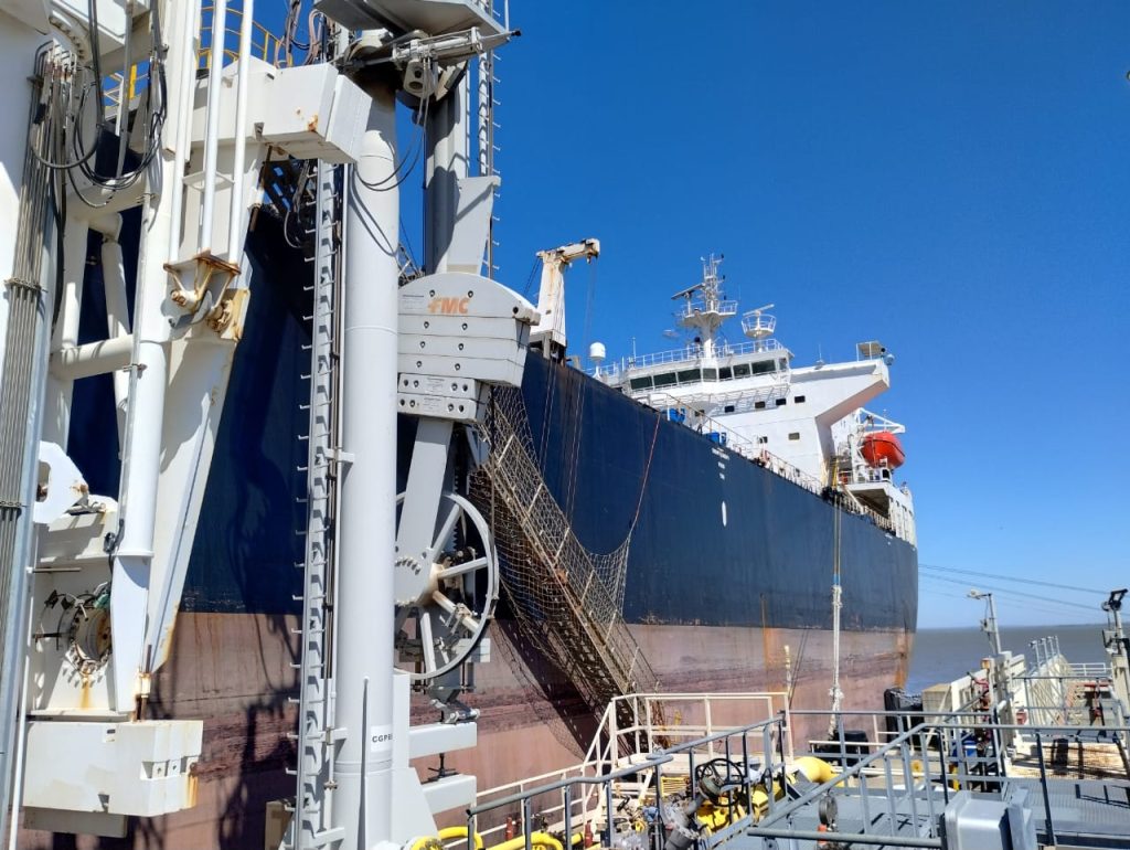 Carga Buque Exportación Bahía Blanca