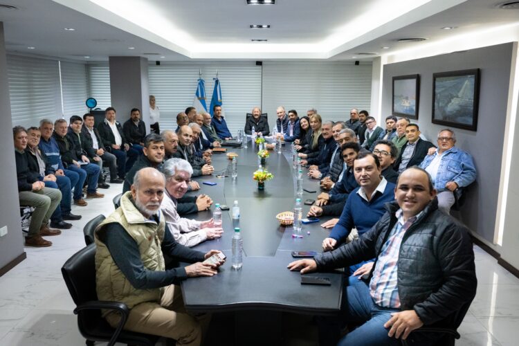 intendentes-con-Insfran-