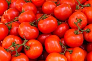 Cosas-que-no-sabias-del-tomate-–-Datos-Curiosos-Sobre-El-Tomate
