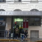 10 mil ladrillos en siete días para renovar un pabellón del Hospital de Niños